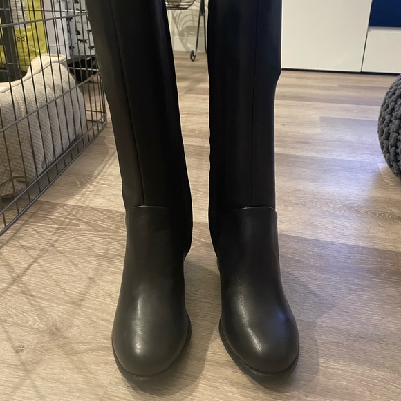 Elizabeth Anne Shoes - Picture 2 of 3